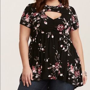 Torrid 3x Black floral cutout top